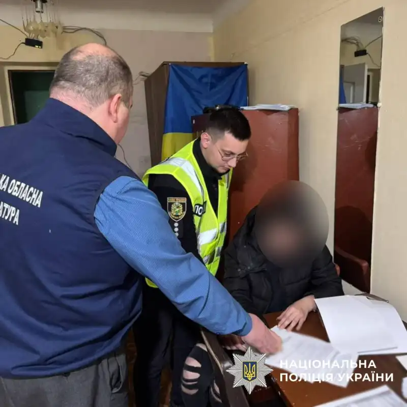 Харків’янці загрожує до 8 років ув’язнення за продаж пігулок із наркотиками